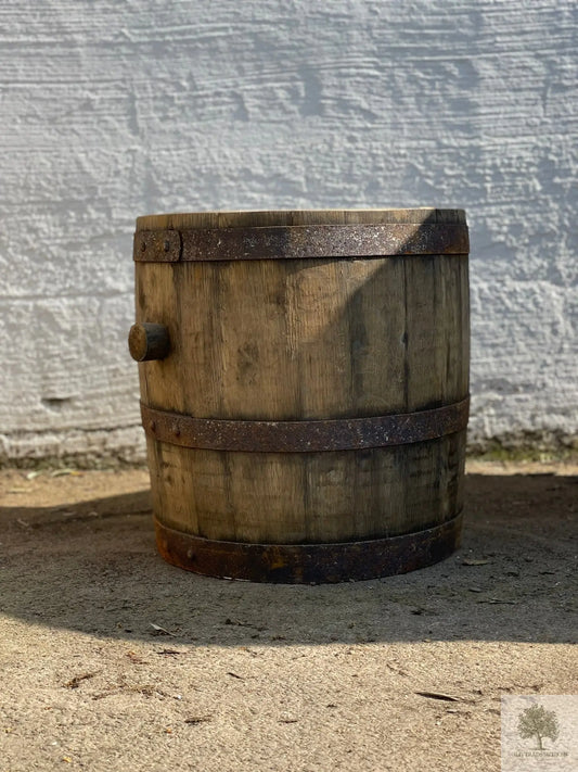 Halv whiskeytunna i ek 37 x 37 cm Olivträdsbutiken