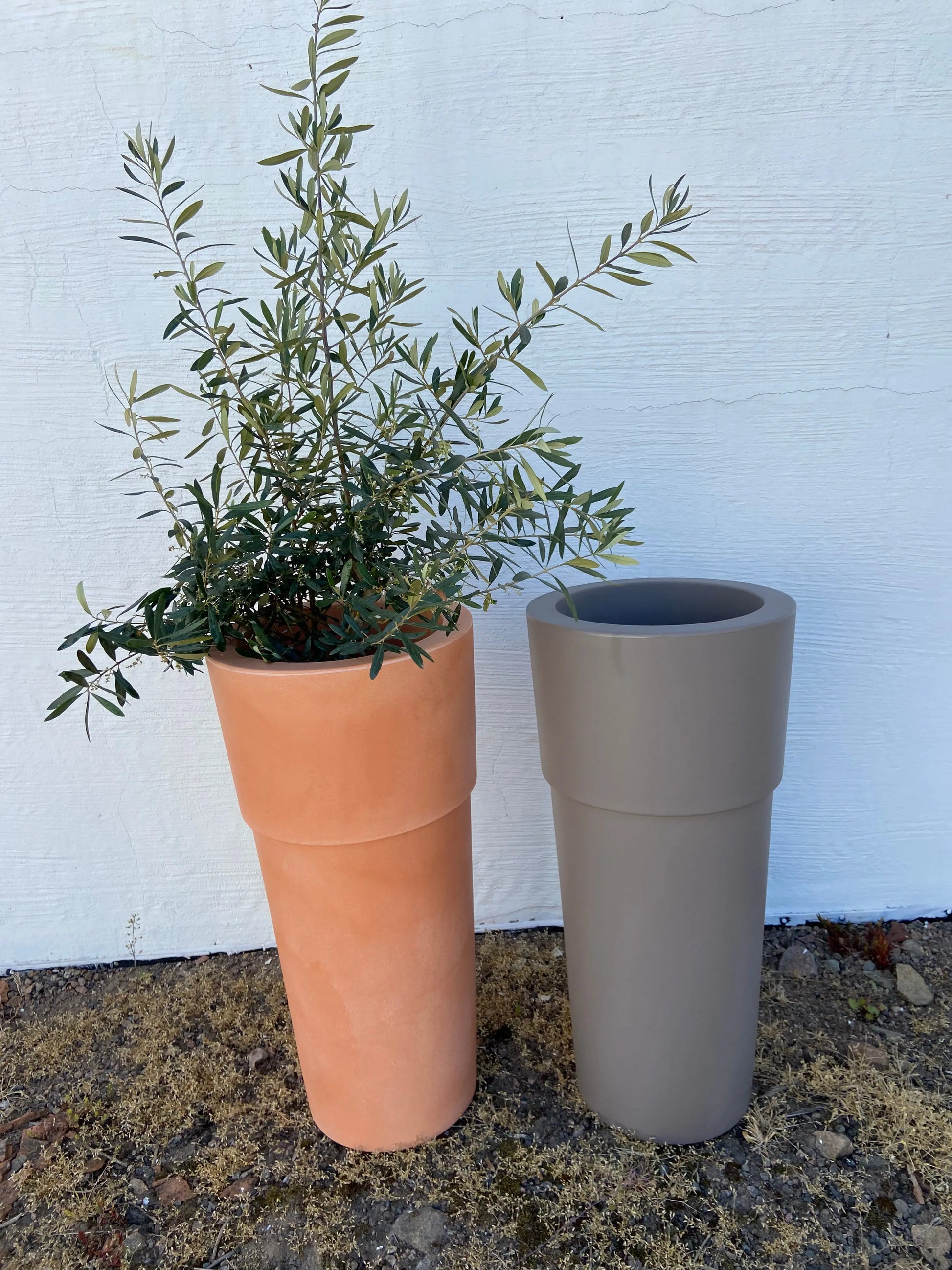 Kruka Aquila Alba Round ⌀ 38,5 cm Olivträdsbutiken