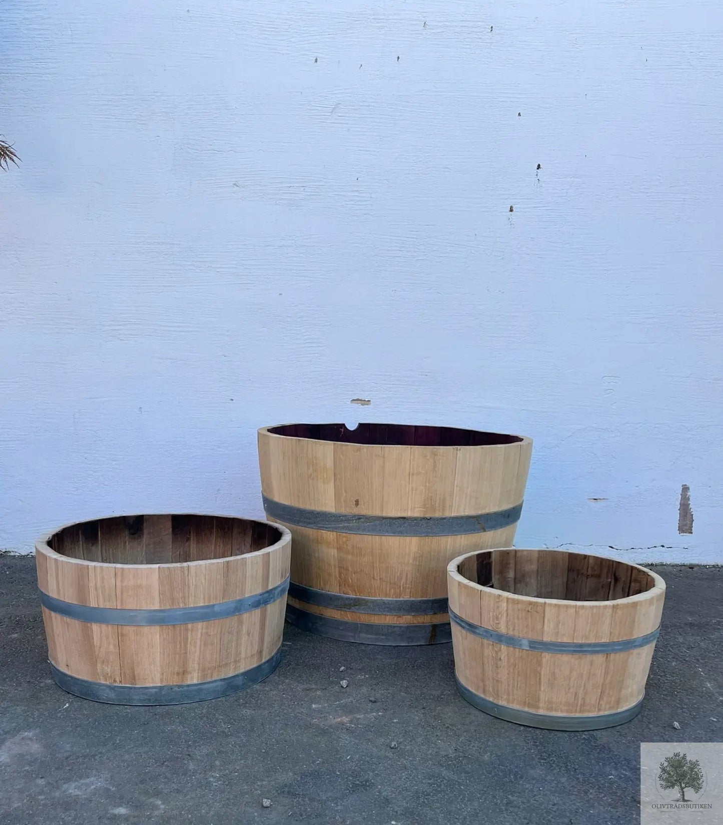 Halv nytillverkad trätunna i ek - 41 x 25 cm